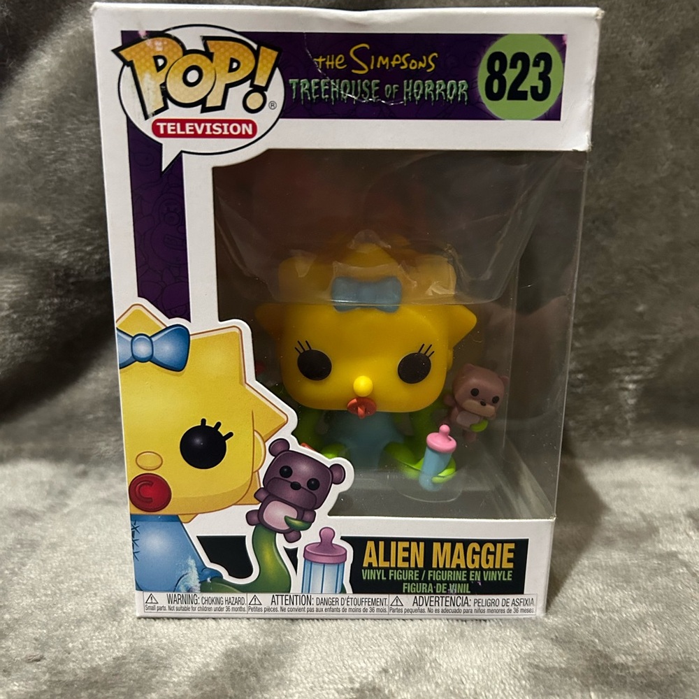 The Simpsons Treehouse of Horror Alien Maggie Vinyl Figure